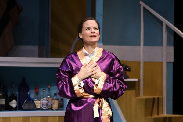 Photo Flash: First Look at Ocean State Theatre's VICTOR/VICTORIA Image