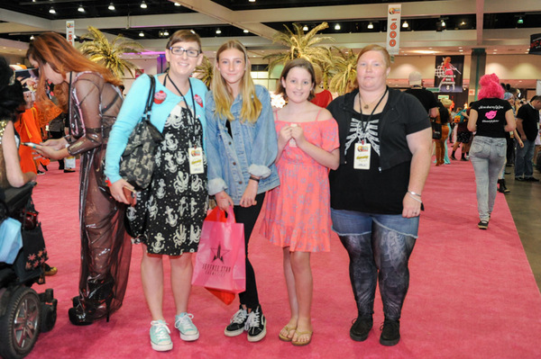 Photo Flash: All Colors of the Rainbow Take Part in RuPaul's DragCon 2017 Image