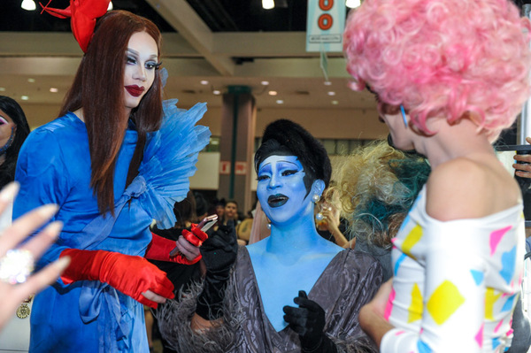 Photo Flash: All Colors of the Rainbow Take Part in RuPaul's DragCon 2017 Image