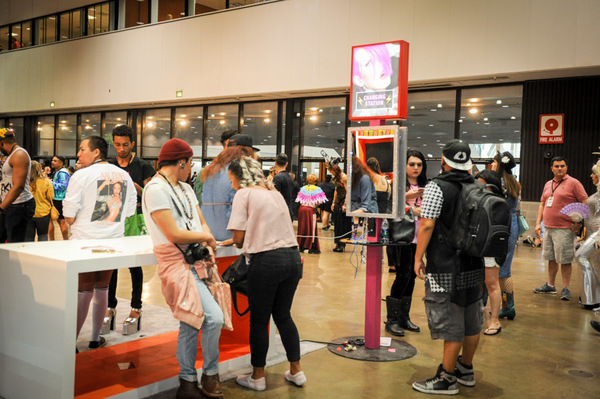 Photo Flash: All Colors of the Rainbow Take Part in RuPaul's DragCon 2017 Image