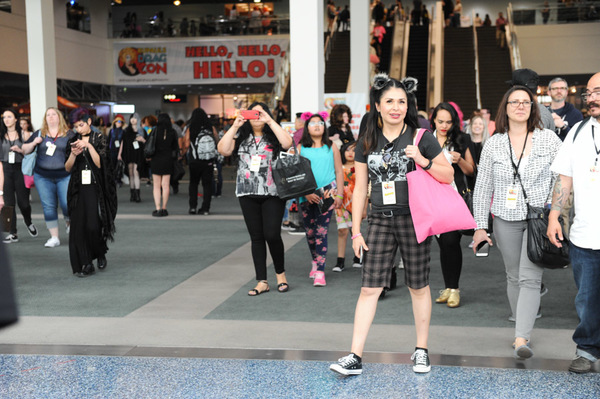Photo Flash: All Colors of the Rainbow Take Part in RuPaul's DragCon 2017 Image