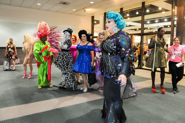 Photo Flash: All Colors of the Rainbow Take Part in RuPaul's DragCon 2017 Image