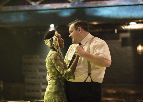 Photo Flash: First Look at Lenny Henry in THE RESISTIBLE RISE OF ARTURO UI at Donmar Warehouse Image