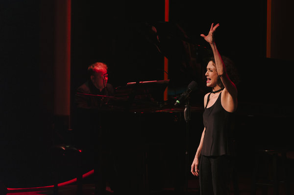 Photo Flash: Inside An Evening with Bebe Neuwirth at Arena Stage Image