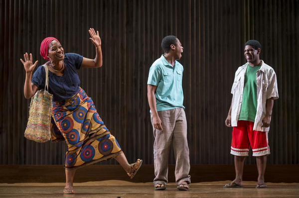 Photo Flash: First-Look at OBJECTS IN THE MIRROR World Premiere at the Goodman Image