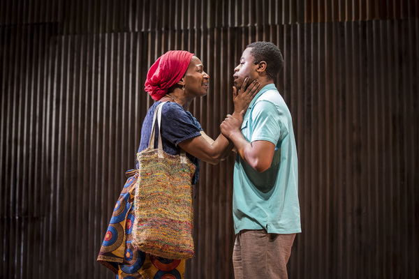 Photo Flash: First-Look at OBJECTS IN THE MIRROR World Premiere at the Goodman Image