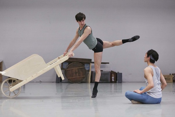 Photo Flash: In Rehearsals for World Premiere Ballet at Wolverhampton Grand Theatre Image