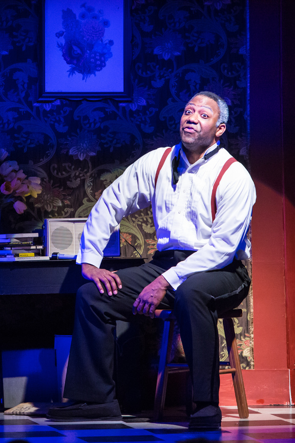 Photo Flash: First Look at Triangle Productions' SATCHMO AT THE WALDORF Image