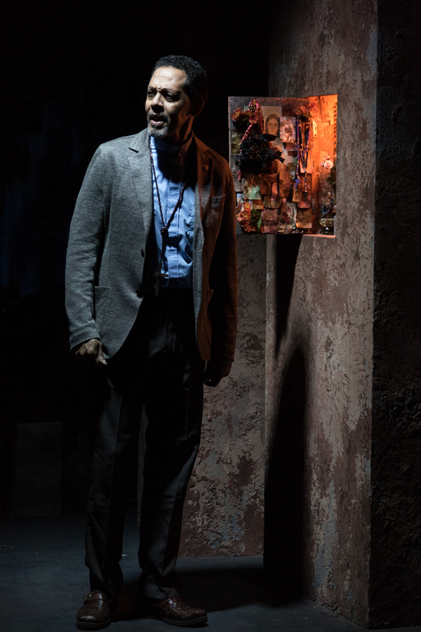 Photo Flash: First Look at SEVEN SPOTS ON THE SUN at Rattlestick Playwrights Theater Image