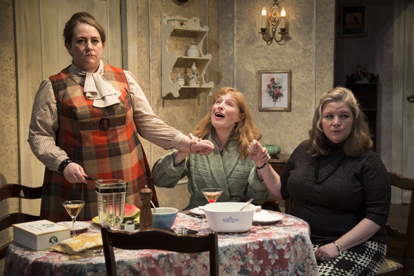 Photo Flash: Retro Productions presents AND MISS REARDON DRINKS A LITTLE Image