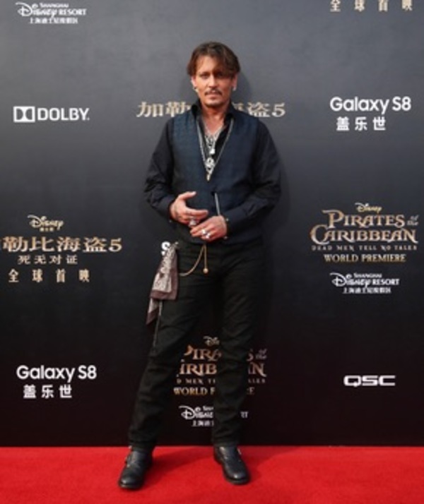 Photo Flash: Johnny Depp, Orlando Bloom & More Attend PIRATES OF THE CARIBBEAN: DEAD MEN TELL NO TALES Shanghai Premiere Image