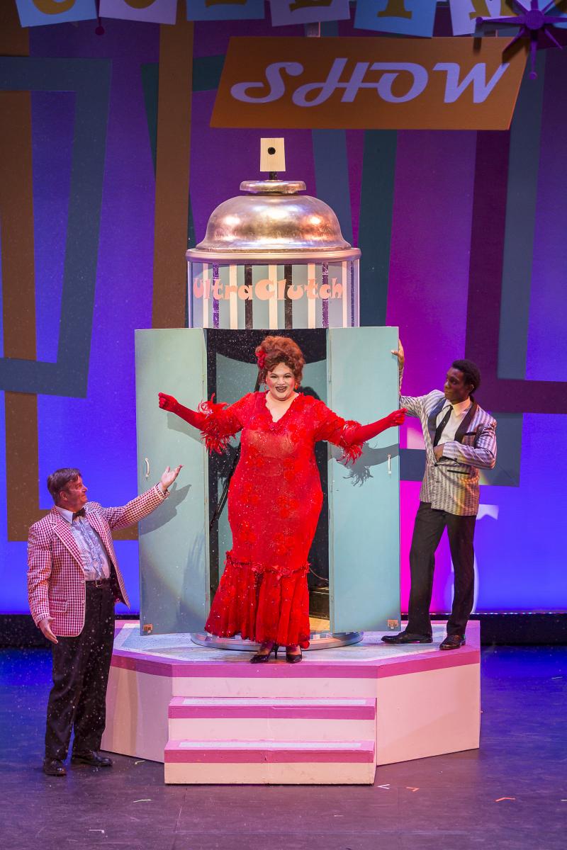 Bww Review You Can T Stop The Beat At Golden West College S Hairspray