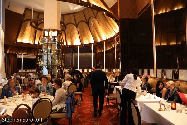 Photo Flash: Woody Allen & Others Celebrate Sirio Maccioni at Le Cirque Image