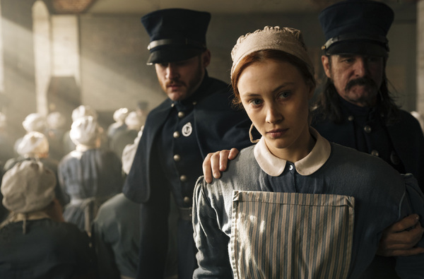 Photo Flash: Netflix Shares First Look at New Miniseries ALIAS GRACE Image