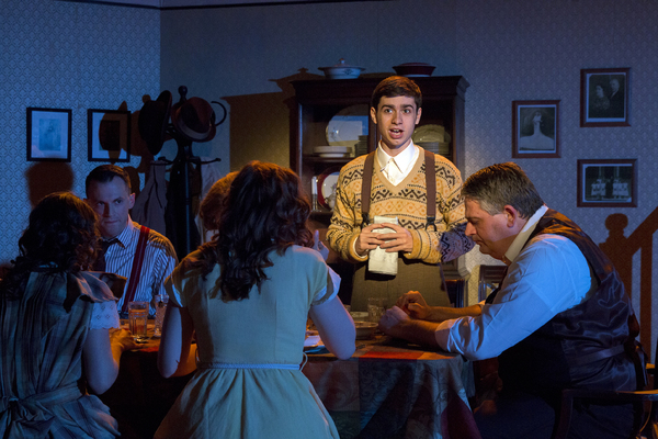 Photo Flash: First Look at BRIGHTON BEACH MEMOIRS at Act II Playhouse Image