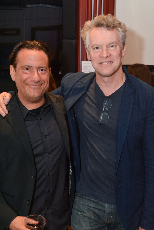 Photo FLASH: Gina Gershon, Rachel Dratch, and More Join in CELEBRITY AUTOBIOGRAPHY Image
