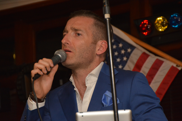 Photo Coverage: Paul Byrom Kicks off SUMMER FROM DUBLIN Tour at Rory Dolan's Image