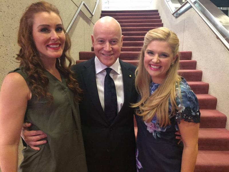 Photo Flash: First Look at Anthony Warlow, Jemma Rix, and Lucy Durack Together in OZ Image