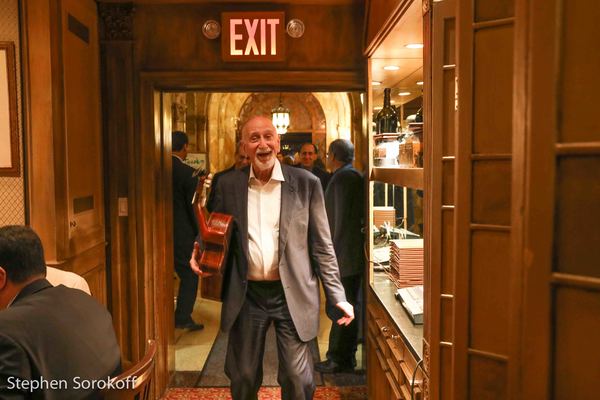 Photo Coverage: Lisa Lampanelli, Dominic Chianese & Others Featured At Friars Club's BELLA NOTTE Image
