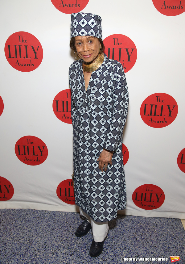Photo Coverage: On the Red Carpet at the Lilly Awards! Image
