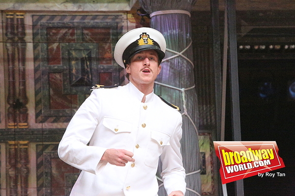 BWW Exclusive! Photo Flash: Shakespeare's Globe presents TWELFTH NIGHT Image