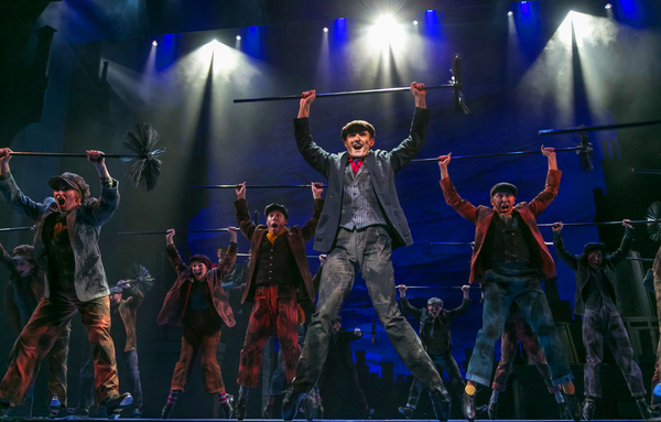 Photo Flash: Disney's MARY POPPINS Flies Into Paper Mill Playhouse Image