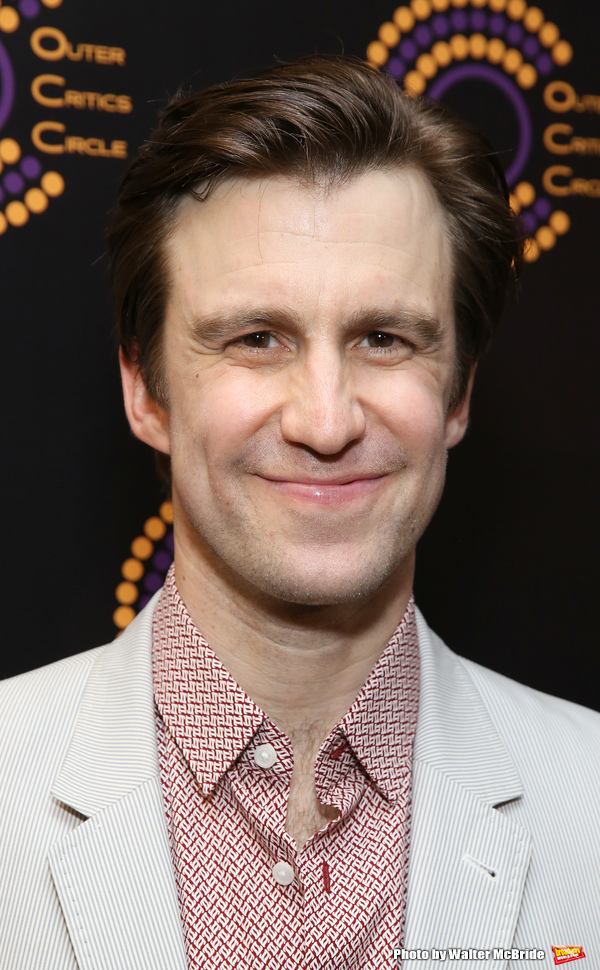 Gavin Creel  Photo