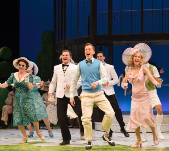 Review: ME AND MY GIRL at Shaw Festival Image