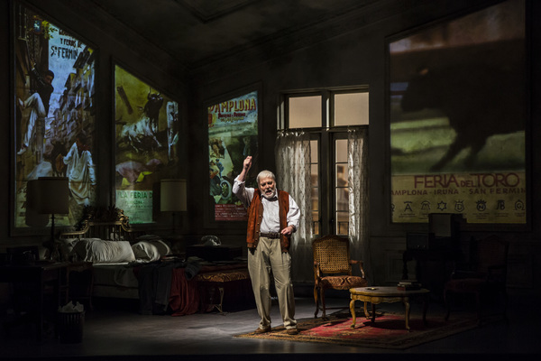 Photo Flash: First Look at Stacy Keach as Ernest Hemingway in PAMPLONA at the Goodman Image