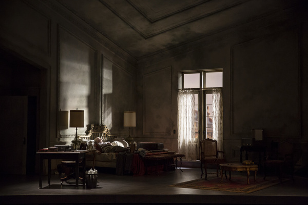 Photo Flash: First Look at Stacy Keach as Ernest Hemingway in PAMPLONA at the Goodman Image