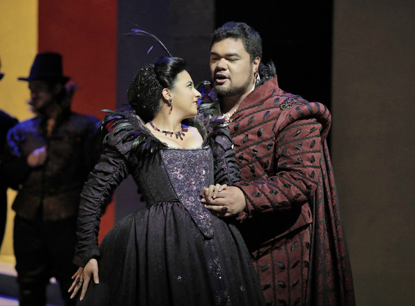 Photo Flash: RIGOLETTO Opens Tonight at San Francisco Opera Image