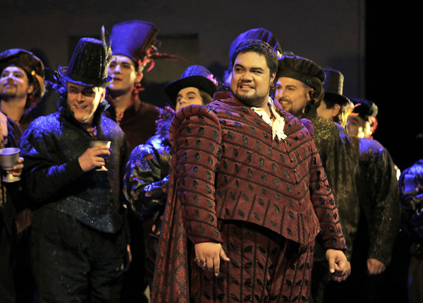 Photo Flash: RIGOLETTO Opens Tonight at San Francisco Opera 