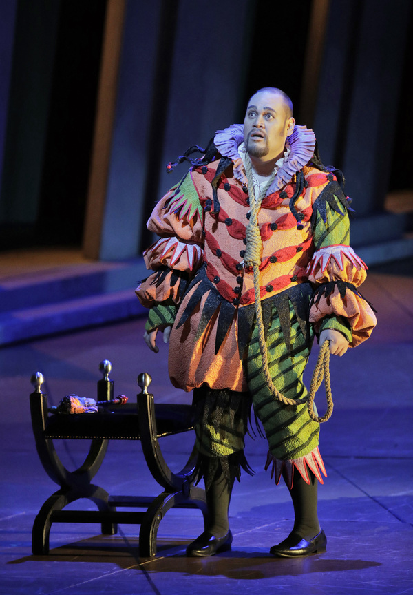 Photo Flash: RIGOLETTO Opens Tonight at San Francisco Opera Image