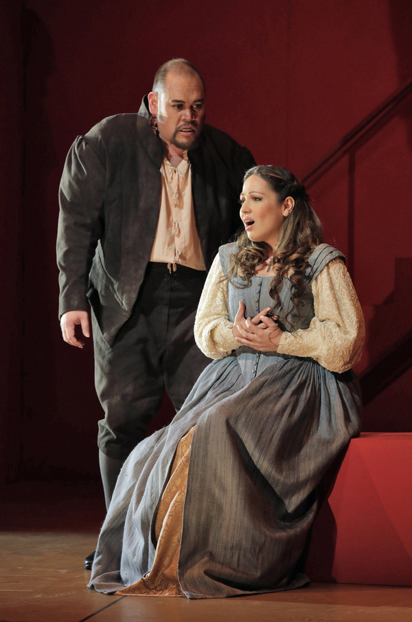 Photo Flash: RIGOLETTO Opens Tonight at San Francisco Opera Image