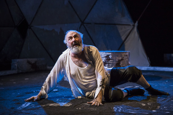 Photo Flash: First Look at KING LEAR at Avant Bard Theatre Image