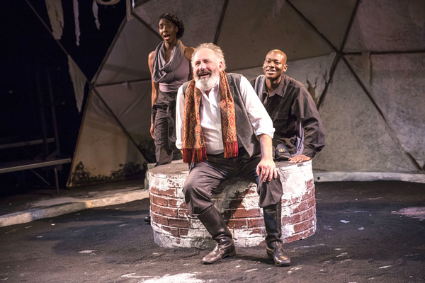 Photo Flash: First Look at KING LEAR at Avant Bard Theatre Image