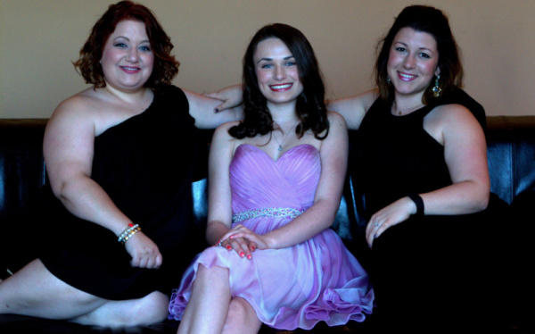 Photo Flash: JUNIOR DIVAS! to Perform Benefit Concert for Mary's Shelter Bethlehem Image