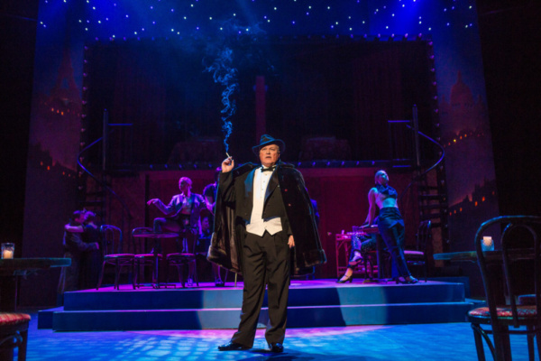 Photo Flash: First Look at VICTOR/VICTORIA at Revival Theatre Company Image