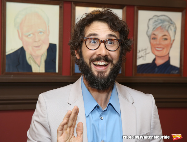 Photo Coverage: What About Josh? Josh Groban Receives Sardi's Portrait Image