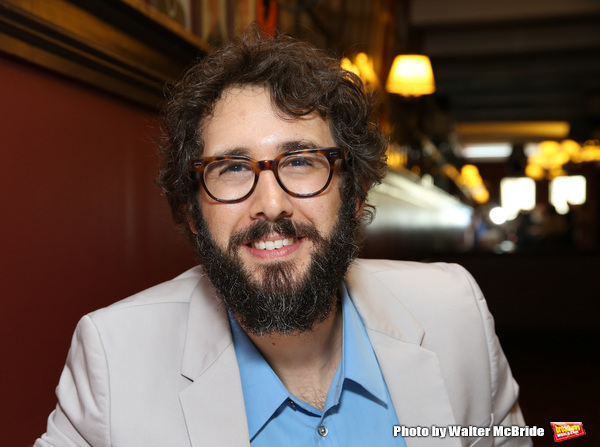 Photo Coverage: What About Josh? Josh Groban Receives Sardi's Portrait Image