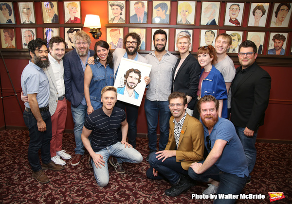 Photo Coverage: What About Josh? Josh Groban Receives Sardi's Portrait Image