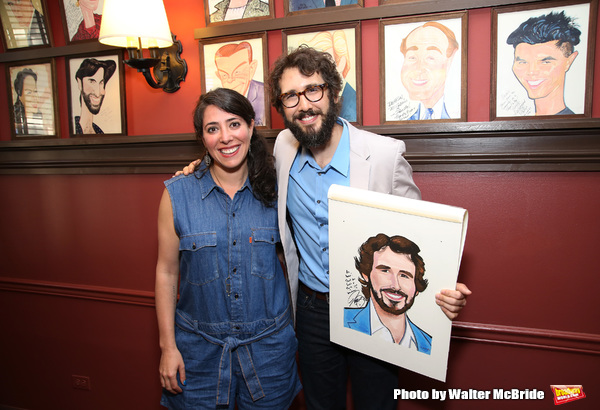 Photo Coverage: What About Josh? Josh Groban Receives Sardi's Portrait Image