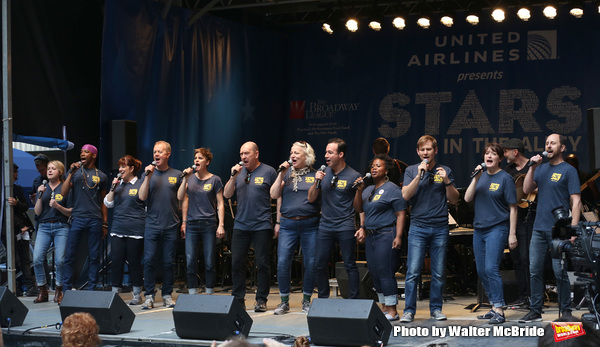 Photo Coverage: The Stars Sang Out! On Stage at Stars In The Alley Image
