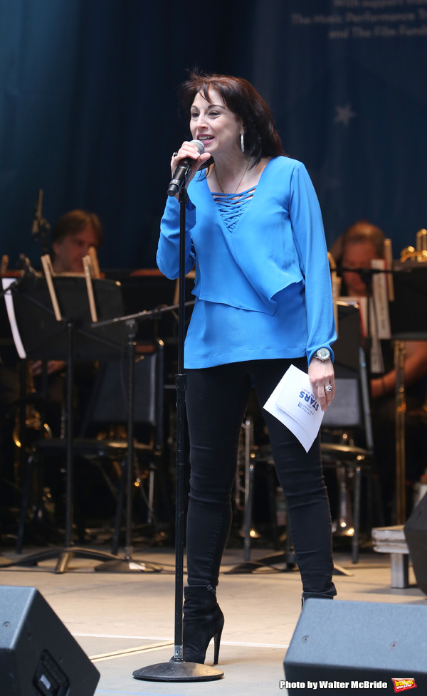 Photo Coverage: The Stars Sang Out! On Stage at Stars In The Alley Image