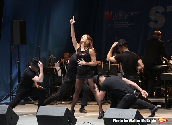 Photo Coverage: The Stars Sang Out! On Stage at Stars In The Alley Image