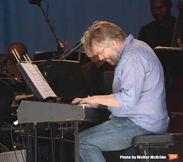 Photo Coverage: The Stars Sang Out! On Stage at Stars In The Alley Image