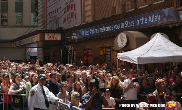 Photo Coverage: The Stars Sang Out! On Stage at Stars In The Alley Image
