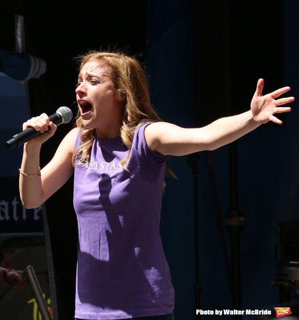 Photo Coverage: The Stars Sang Out! On Stage at Stars In The Alley Image