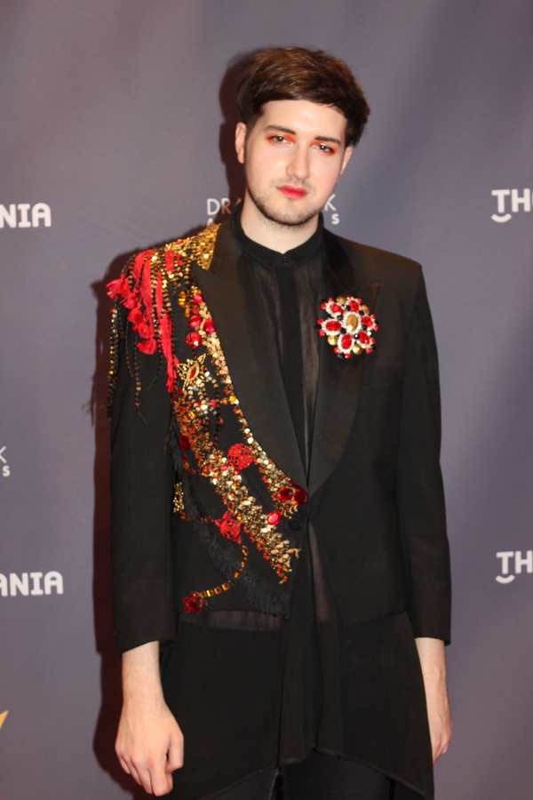 Photo Coverage: On the Red Carpet for the 62nd Annual Drama Desk Awards! Image