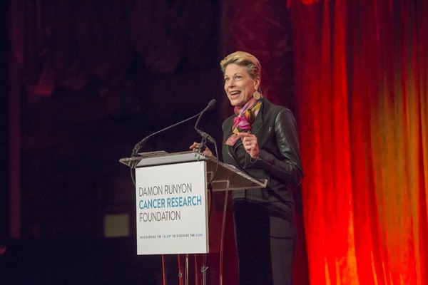 Photo Flash: Marin Mazzie Shares Struggles with Cancer at Damon Runyon Research Foundation Fundraiser Image
